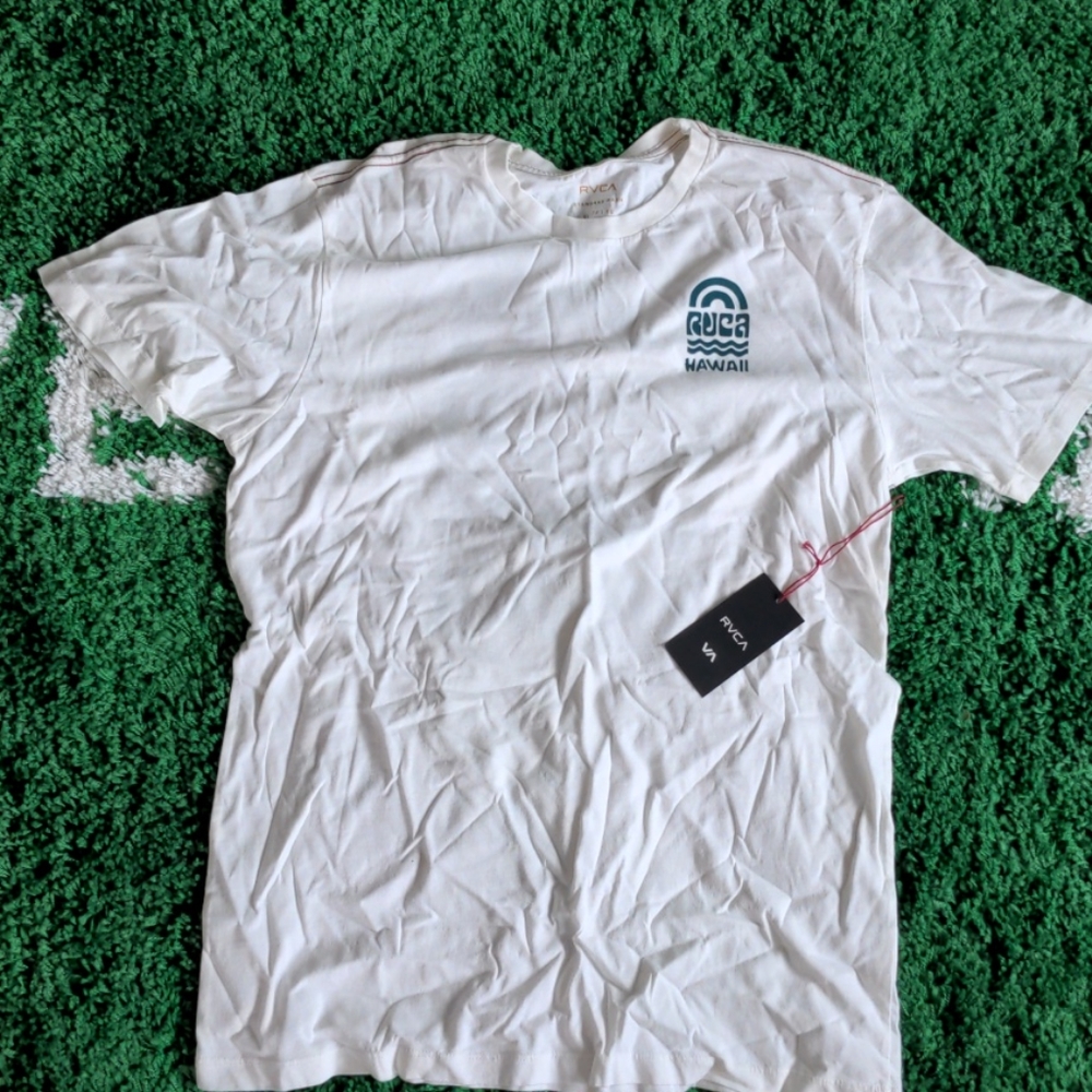 RVCA T-shirt brand new